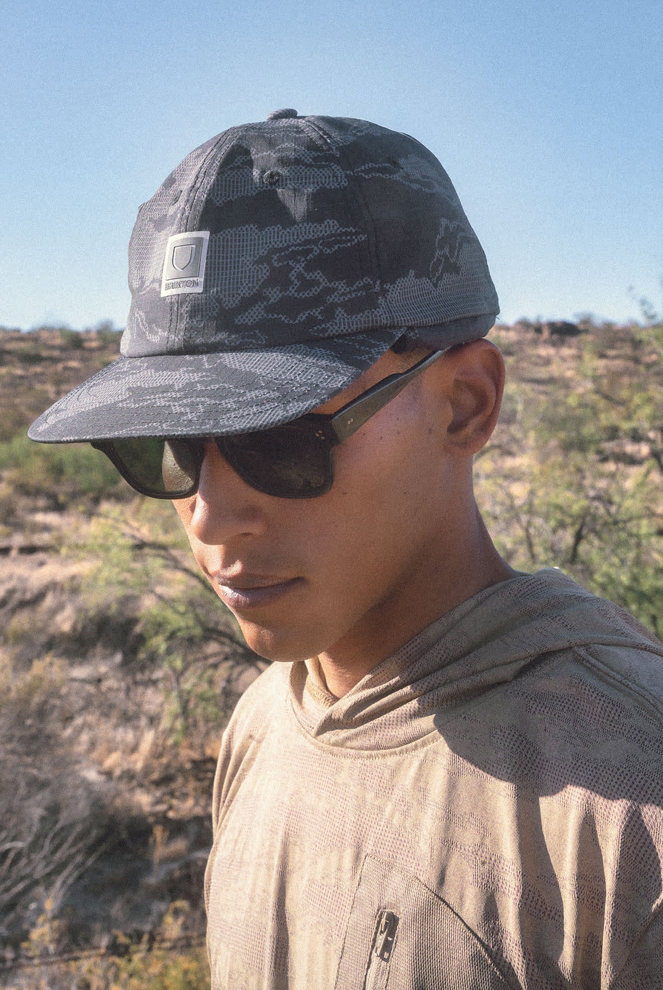 Unisex Journey Water Hat in the color Black - Men's Lifestyle image