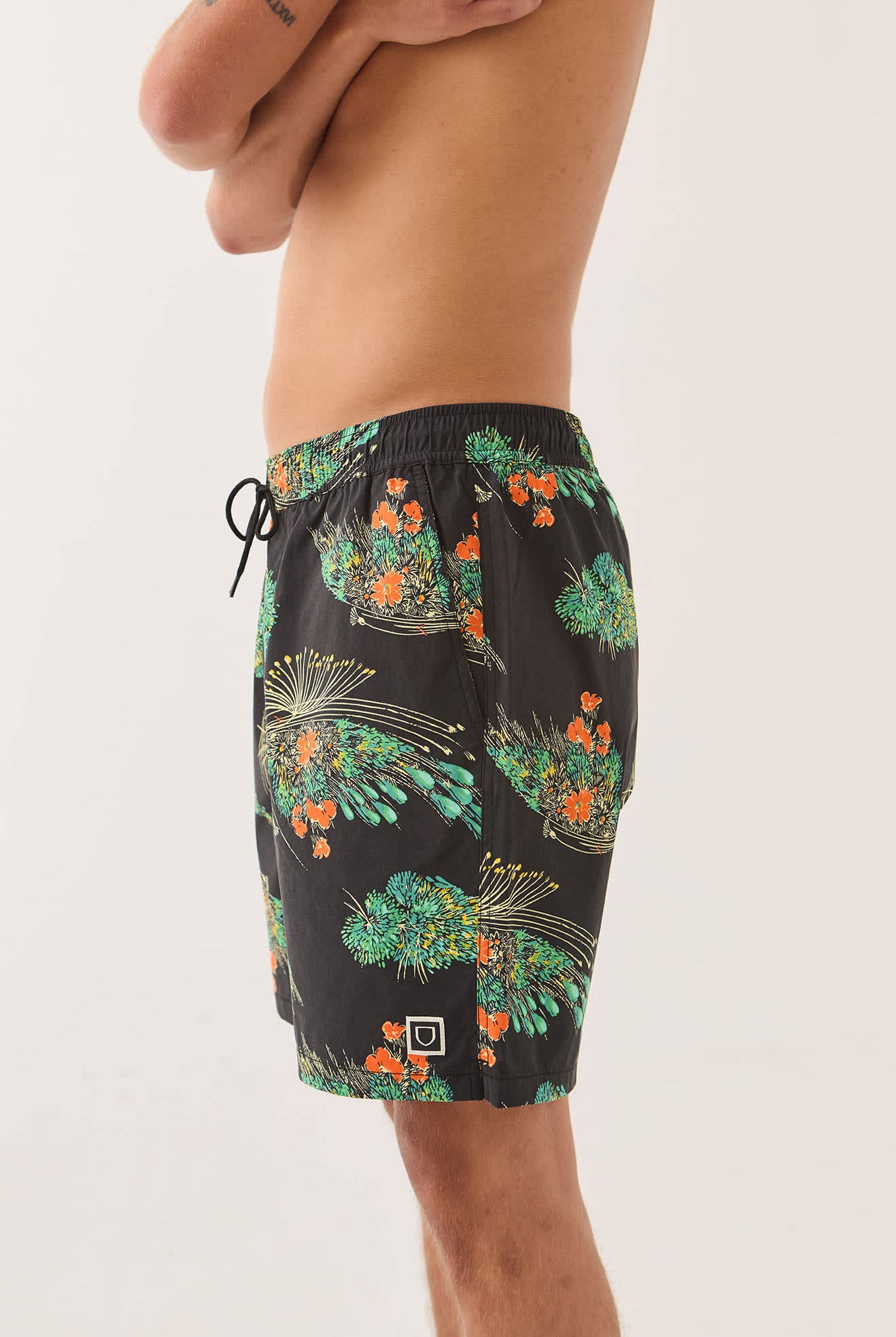 Men's Everyday Stretch Hybrid Short 7" in the color Black Floral - Men's Side View