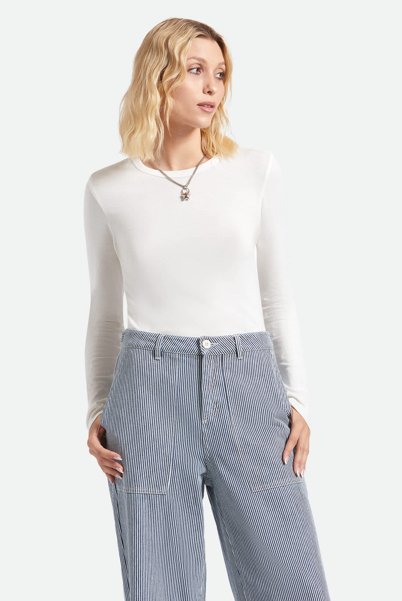 Women's Carefree Organic Garment Dye Slim L/S T-Shirt in the color Off White - Women's Front View