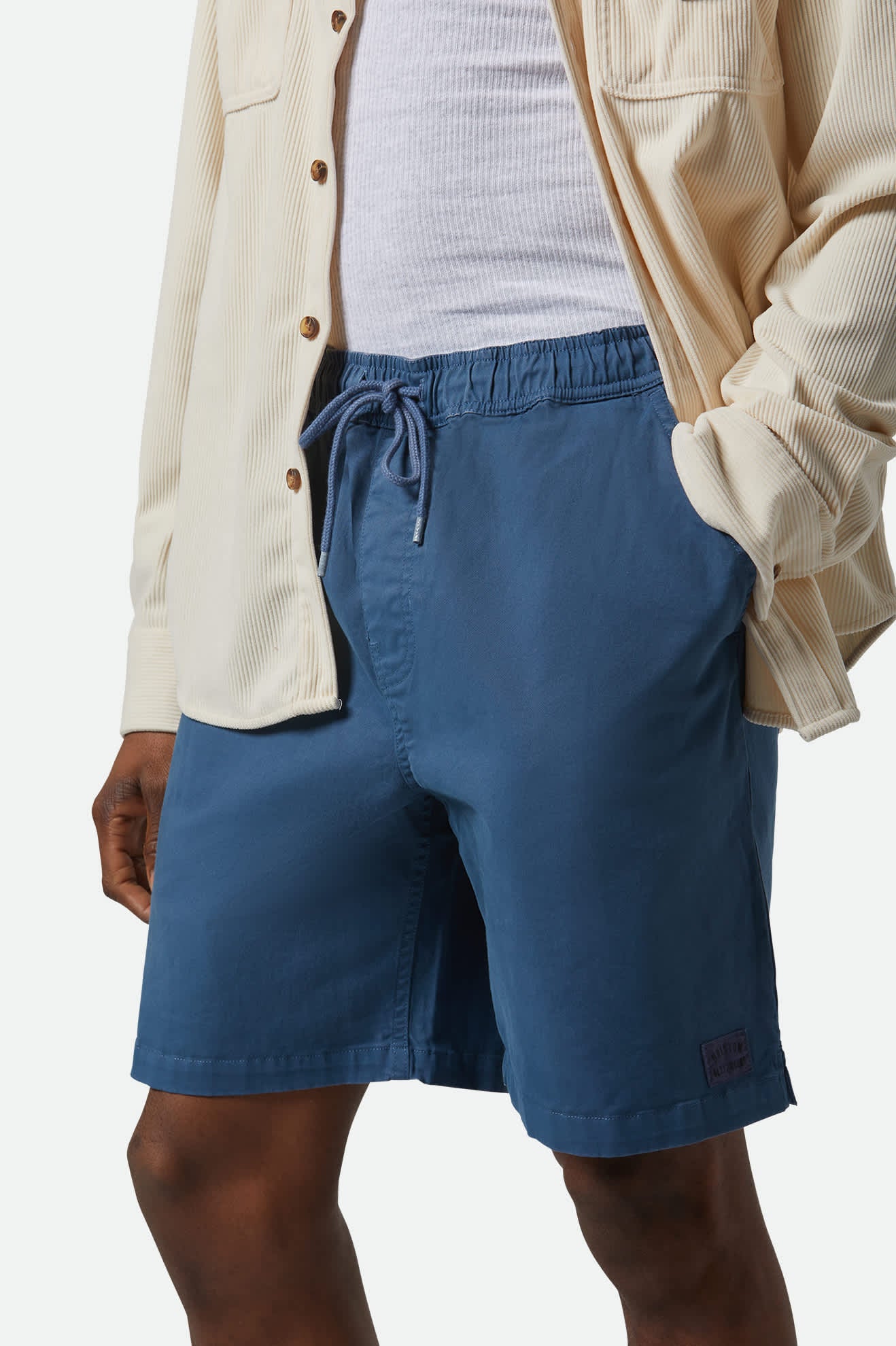 Men's Everyday Vintage Wash Short in the color Washed Denim Blue - Men's Side View