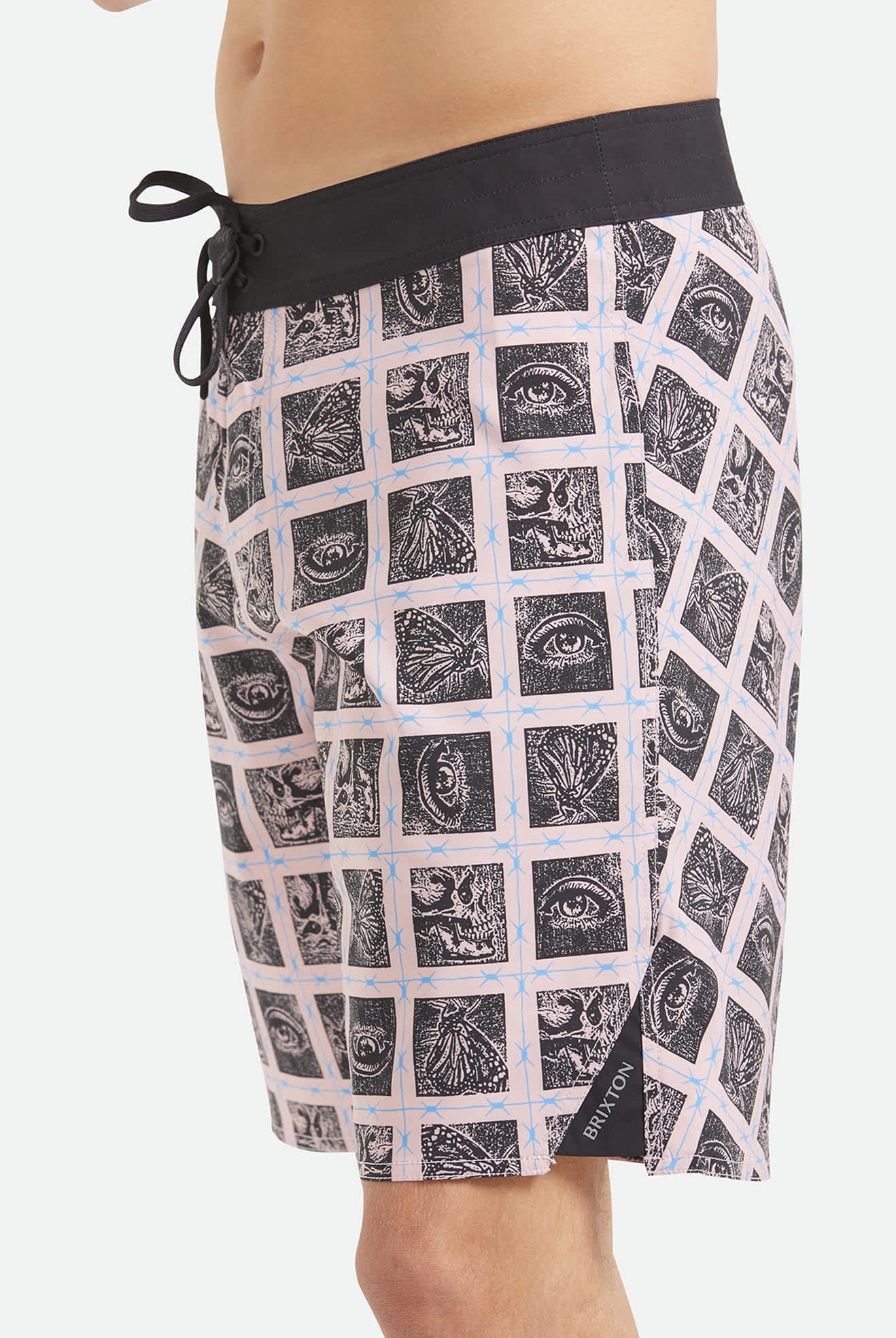 Men's Blitz Boardshort 19" in the color Silver Pink/Black - Additional Fit image