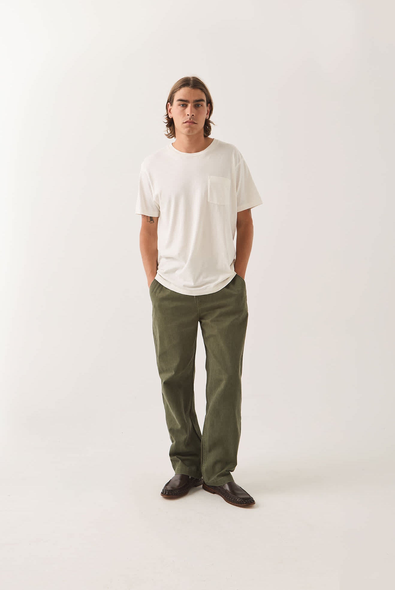 Men's Everyday E-Waist Pant in the color Dark Olive - Men's Front View