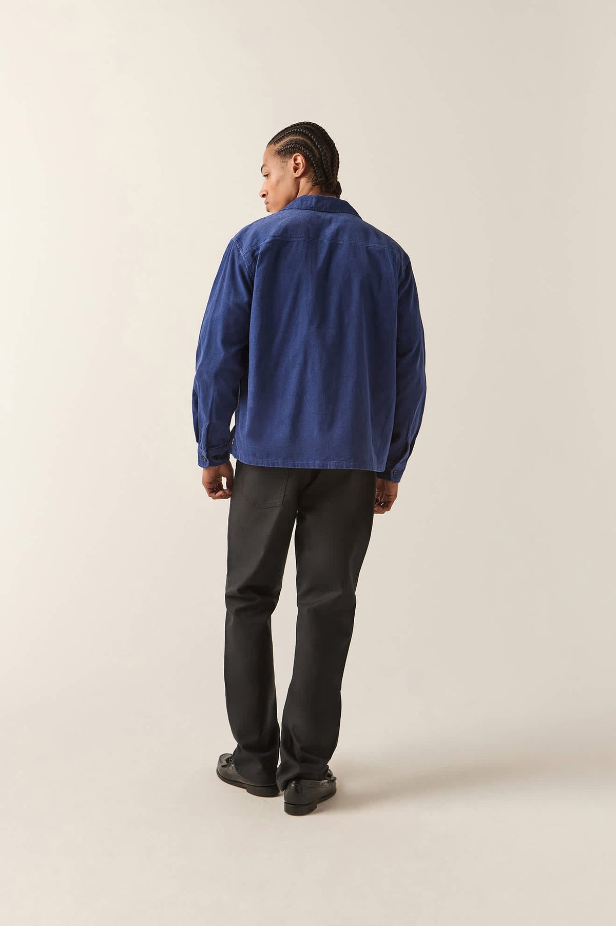 Men's Century Overshirt in the color Washed Blue - Additional Fit image