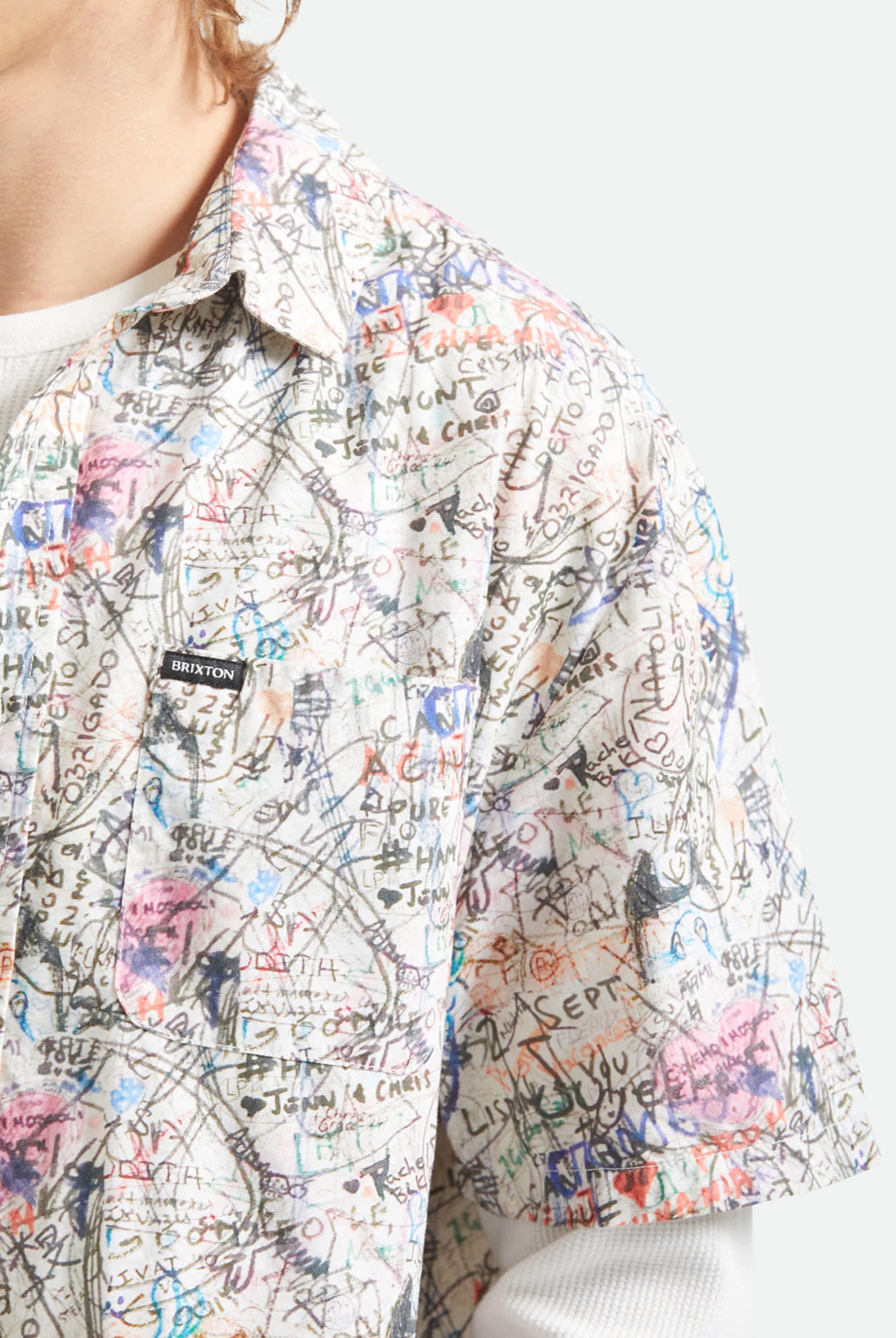 Men's Cru Print Short Sleeve Shirt in the color Graffiti - Additional Fit image