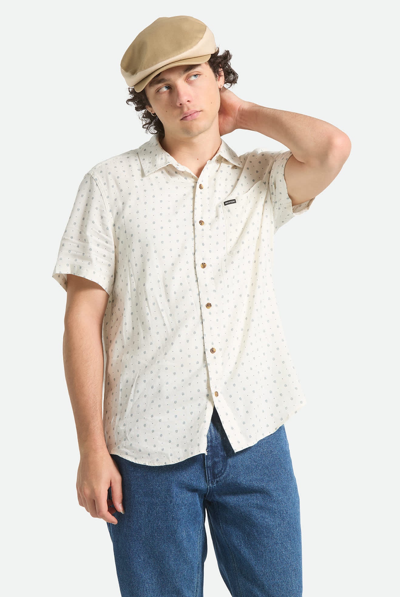 Men's Charter Slub Short Sleeve Shirt in the color Off White Micro Geo - Men's Front View
