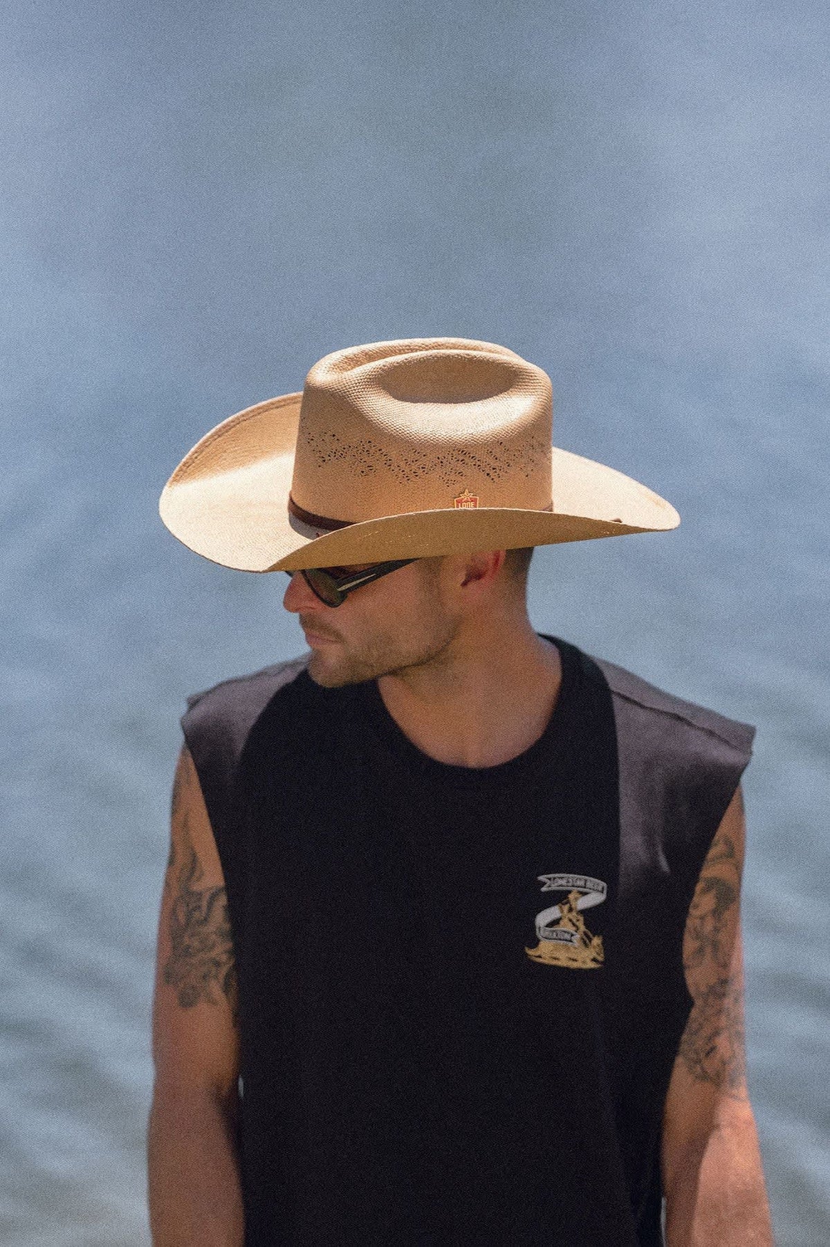 Men's Lone Star Armadillo Muscle T-Shirt in the color Black - Men's Lifestyle image