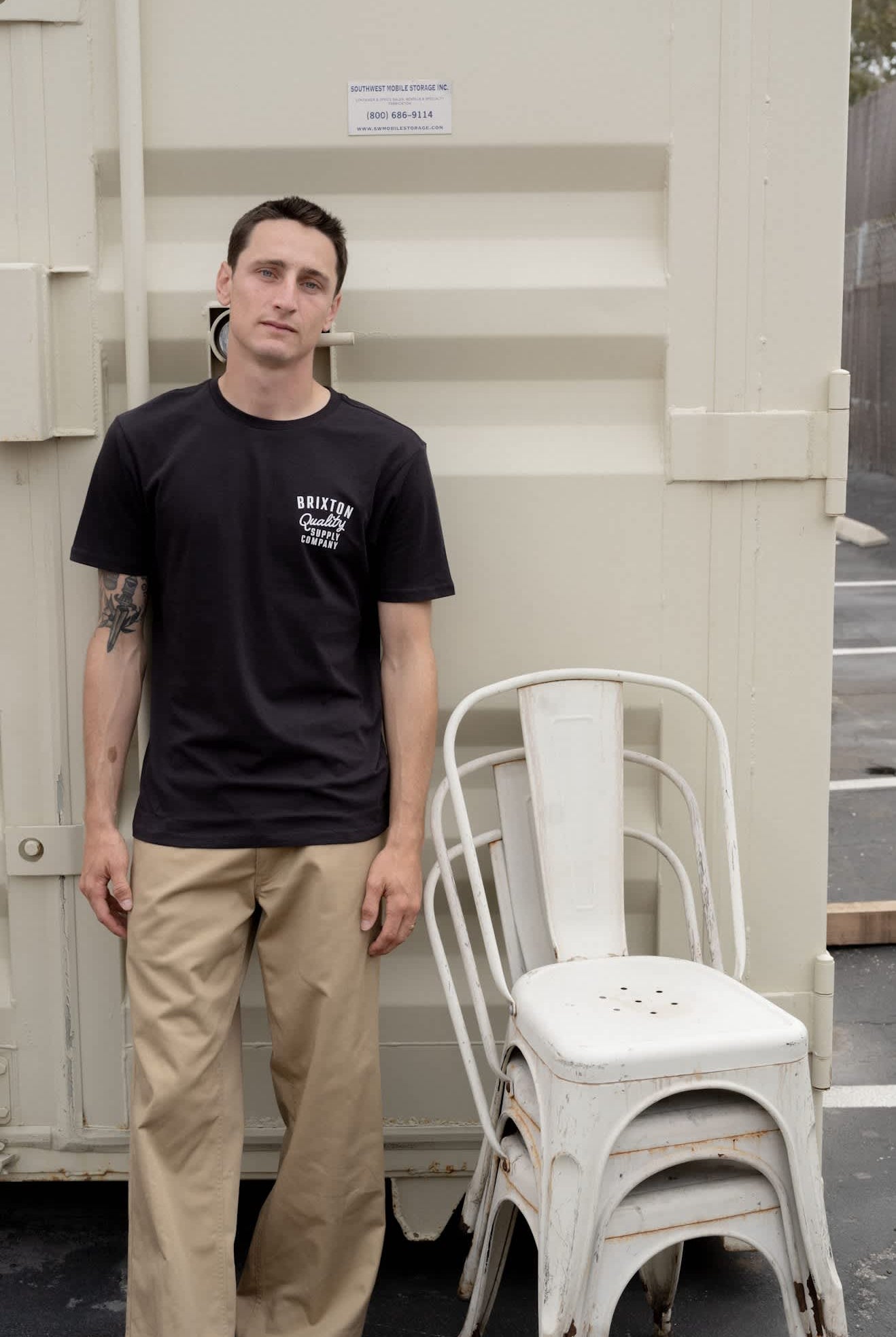 Men's Hubal S/S Tailored T-Shirt in the color Black - Men's Front View