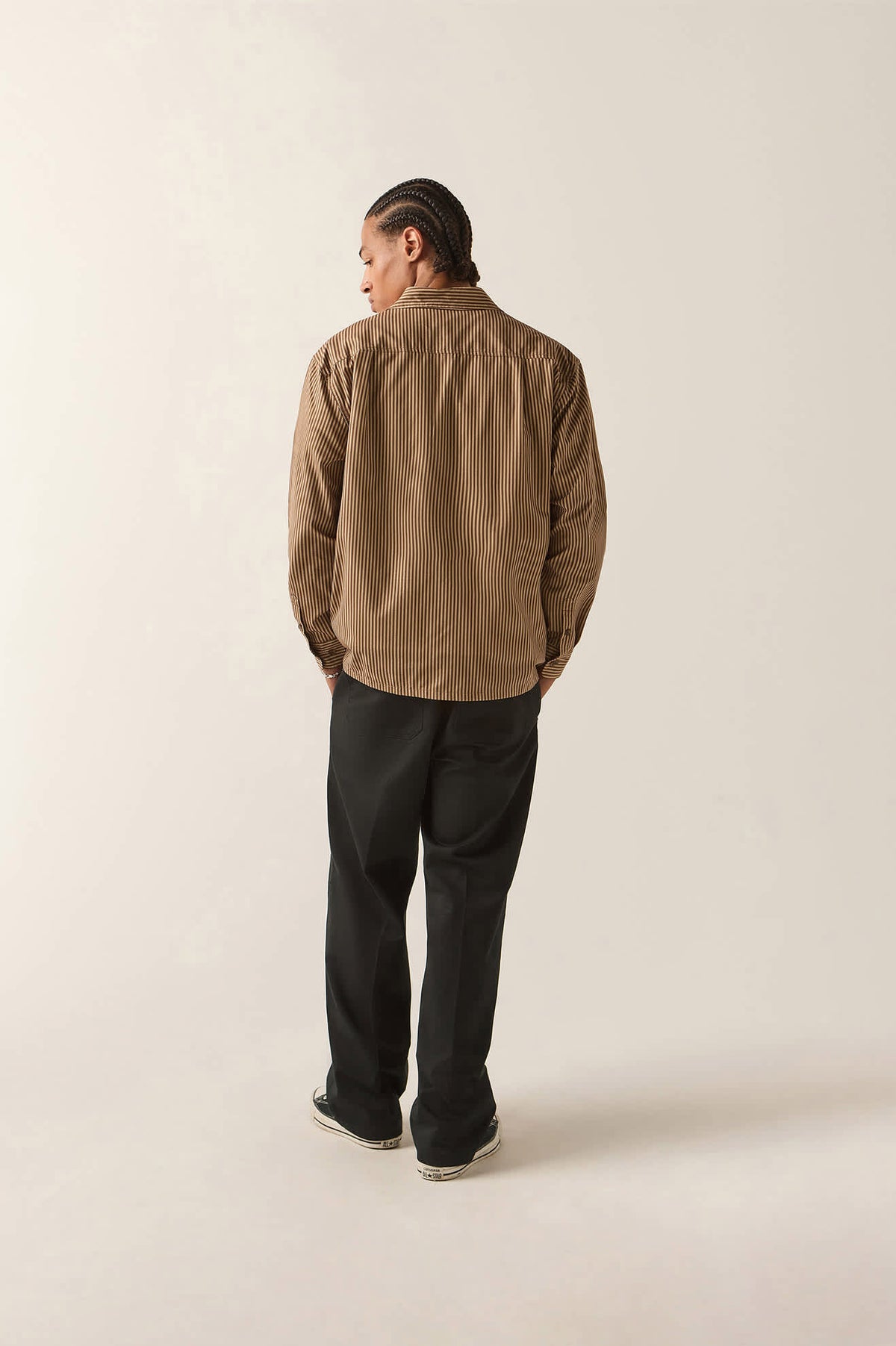 Men's Journey Lightweight Shirt in the color Brown/Sand - Additional Fit image