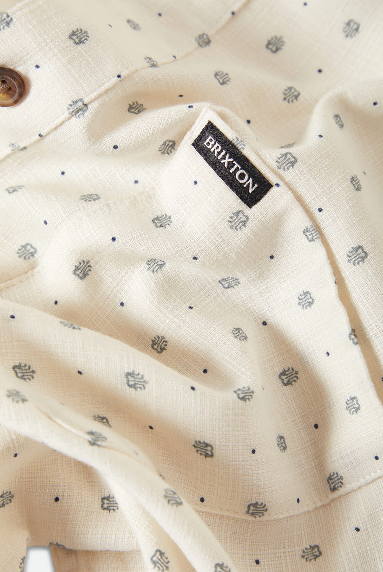 Men's Charter Slub Short Sleeve Shirt in the color Off White Micro Geo - Additional Laydown image