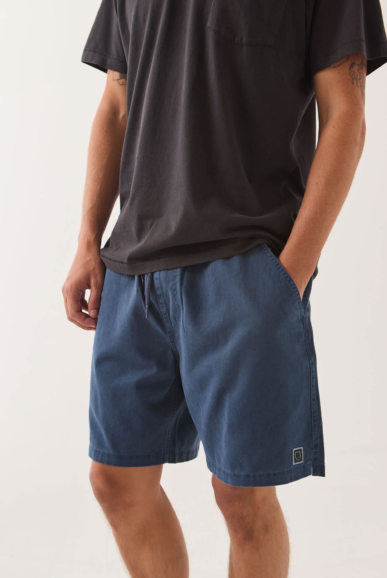 Men's Everyday Vintage Wash Short in the color Washed Navy - Men's Side View