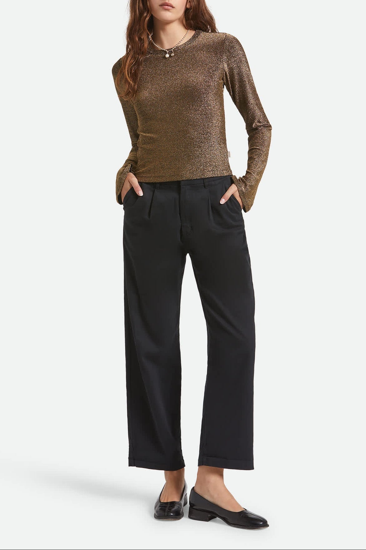 Women's Dolly Slim L/S Knit T-Shirt in the color Gold Metallic - Additional Fit image