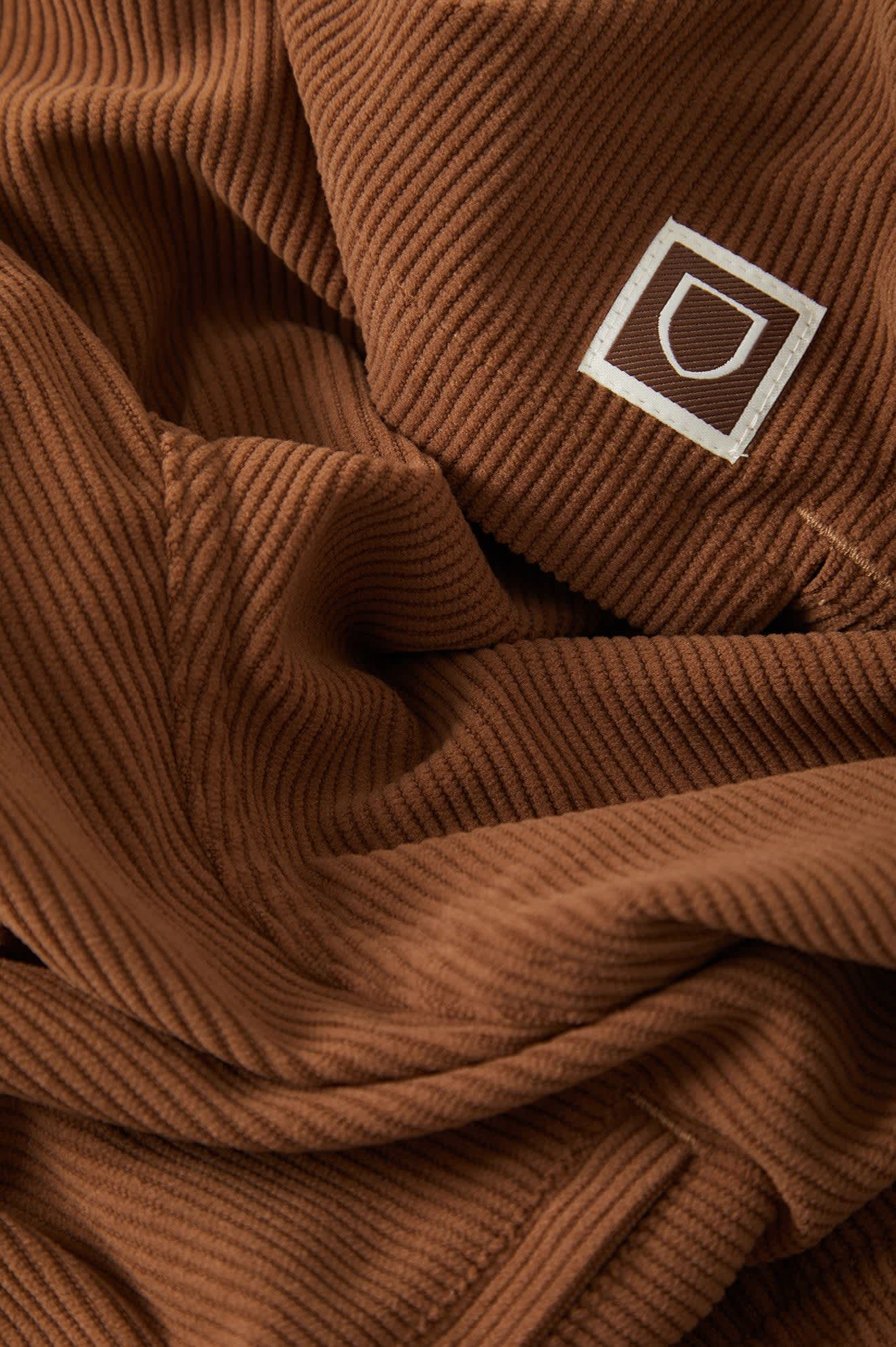 Men's Everyday Corduroy Short in the color Tobacco Brown - Additional Laydown image
