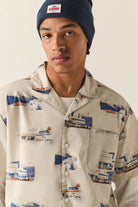 Men's 76 Resort Shirt in the color Off White/Scenic - Additional Fit image