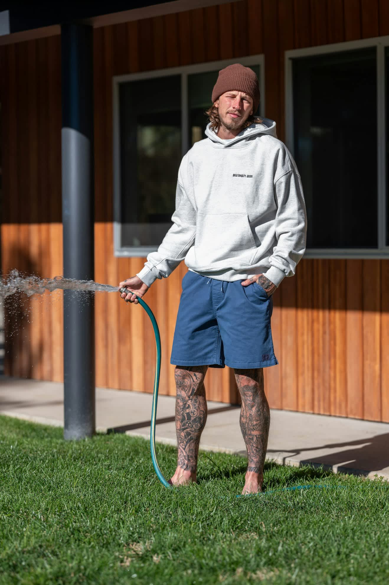 Men's Everyday Vintage Wash Short in the color Washed Denim Blue - Additional Fit image