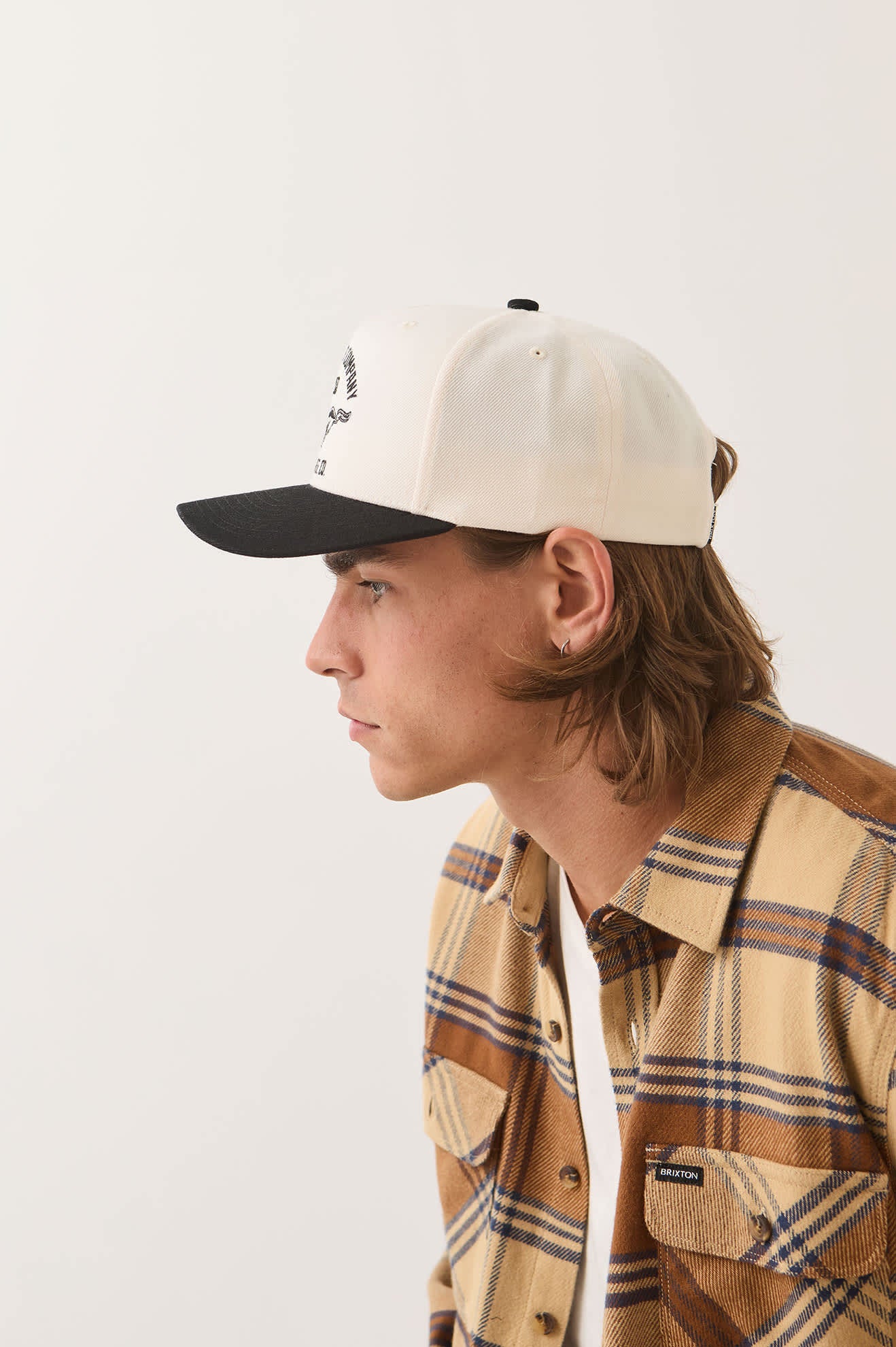 Unisex Ford Mustang Snapback in the color Wimbledone White/Burnt Rubber - Men's Side View