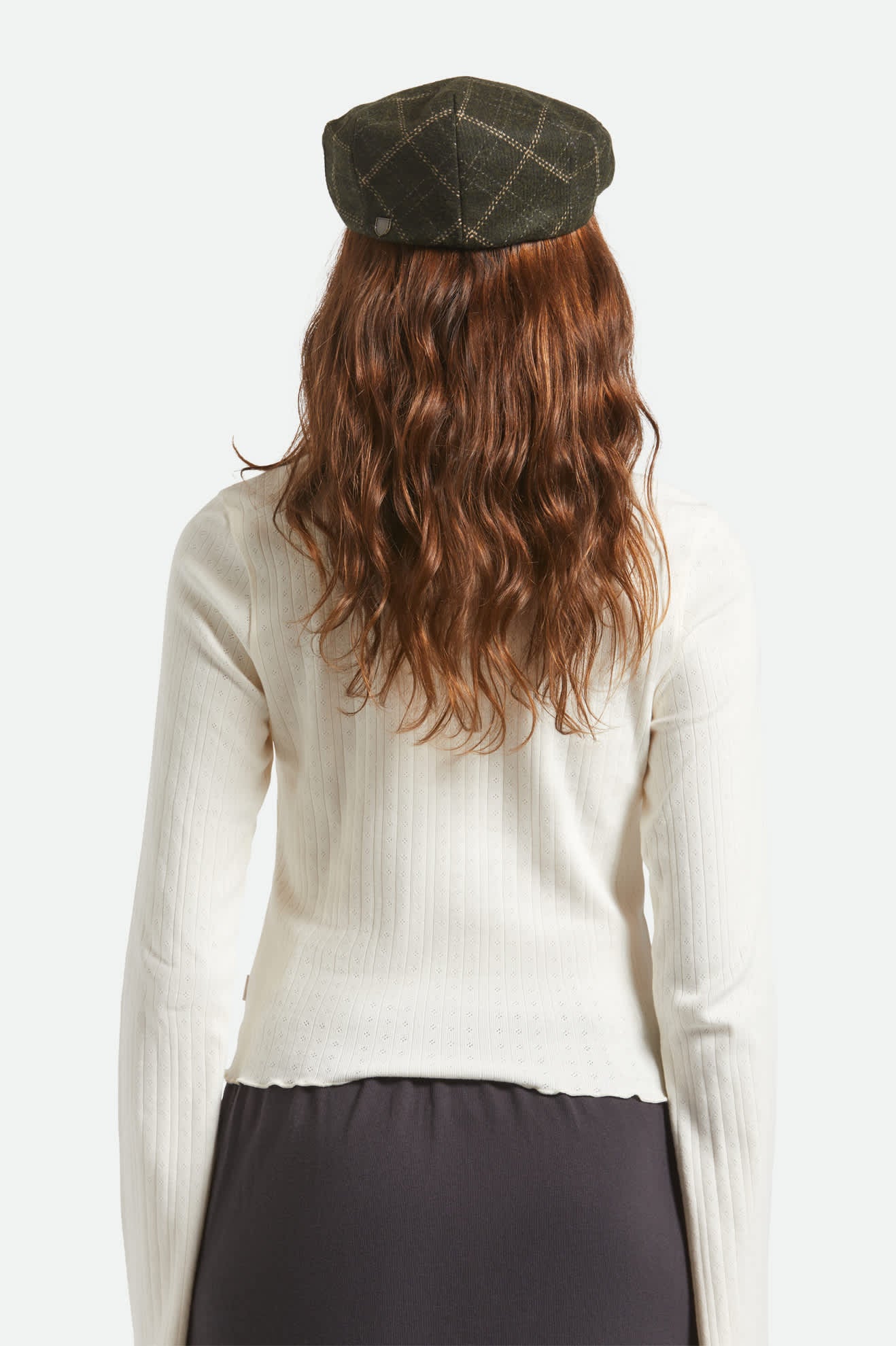 Unisex Barrel Flat Cap in the color Moss/Sand - Women's Back View