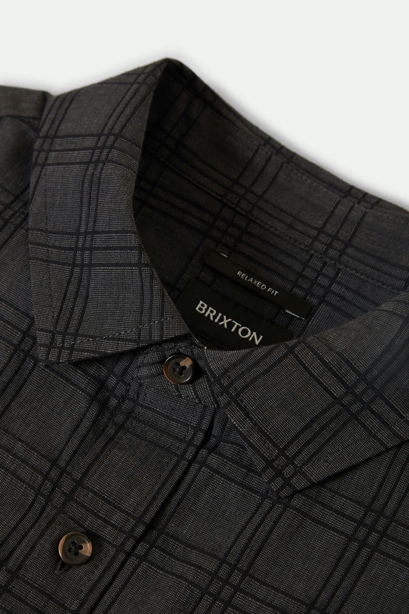 Men's CRU Oxford Plaid Relaxed S/S Shirt in the color Charcoal/Black Plaid - Additional Laydown image