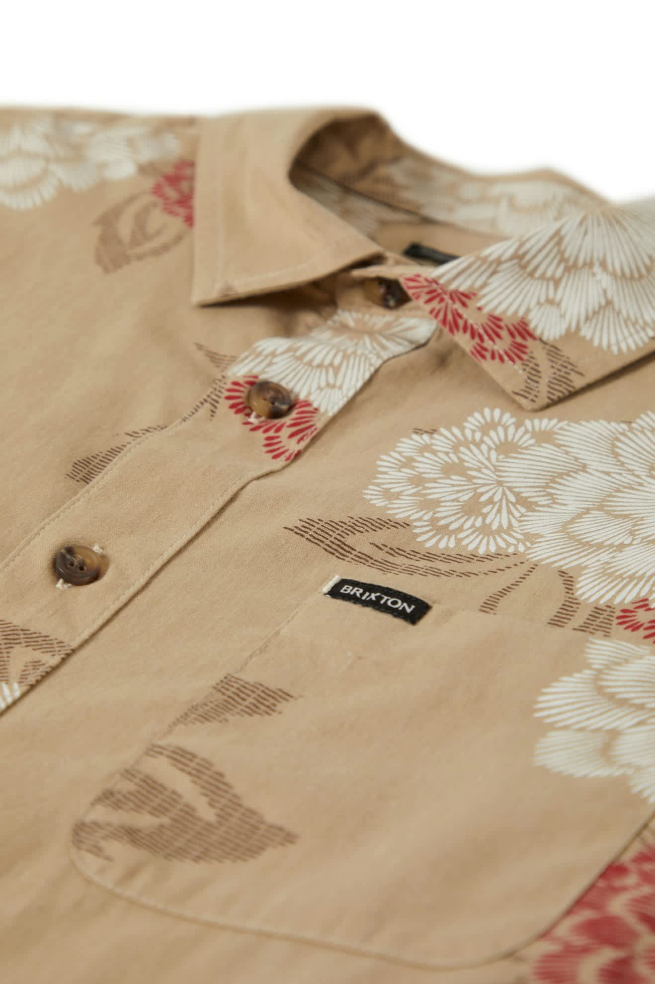 Men's Charter Print S/S Shirt in the color Cream/Painterly Floral - Additional Laydown image