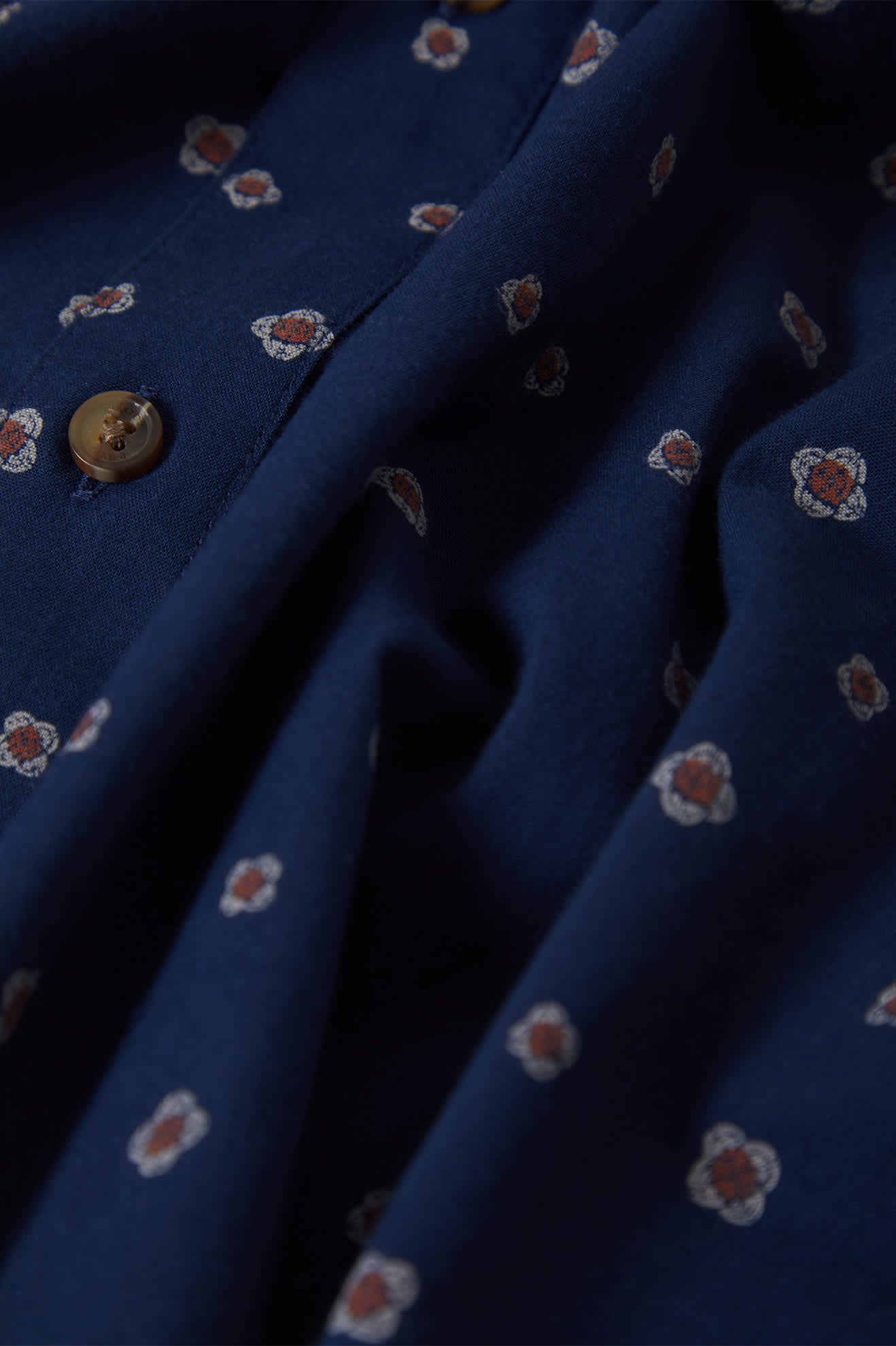 Men's Charter Print Short Sleeve Shirt in the color Midnight Blue Geo - Additional Laydown image