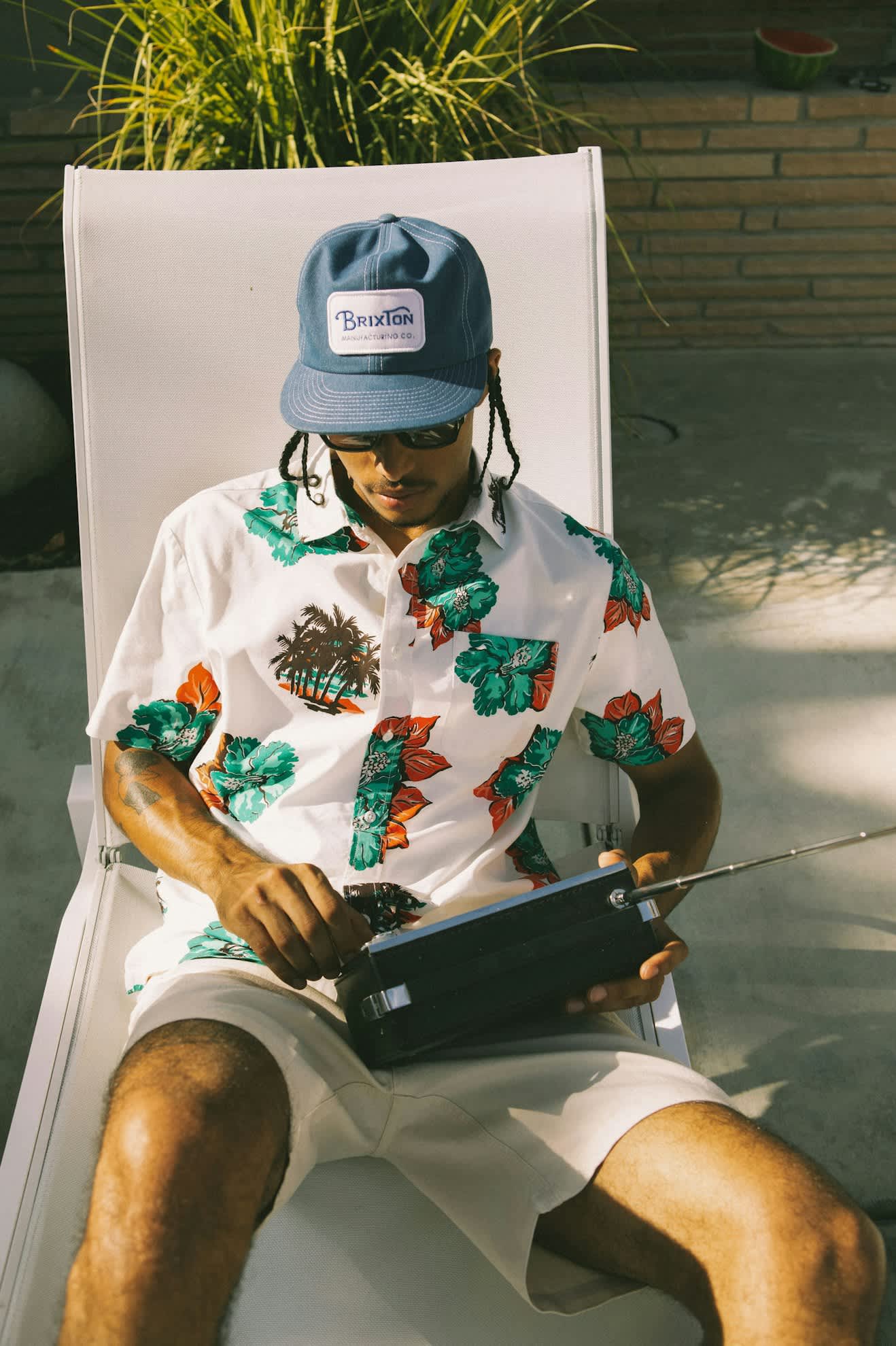 Unisex Grade Snapback in the color Denim - Men's Lifestyle image