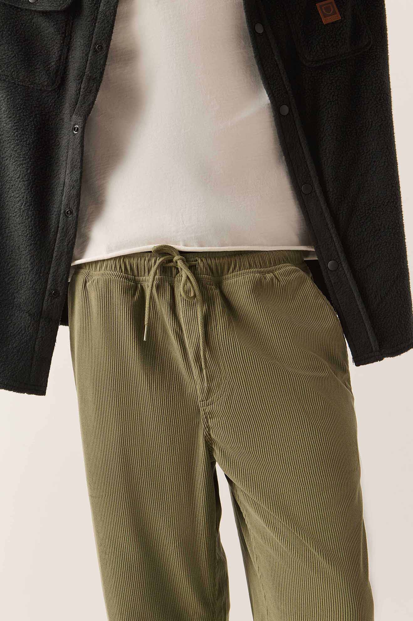 Men's Everyday E-Waist Corduroy Pant in the color Olive Surplus Corduroy - Additional Fit image