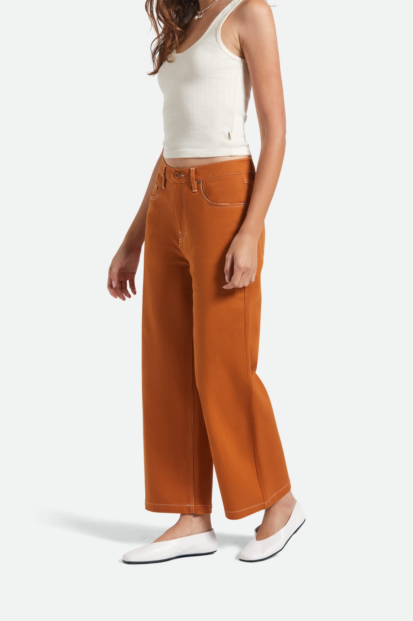 Women's Margo Cropped 5-Pocket Pant in the color Rustic Caramel - Women's Side View