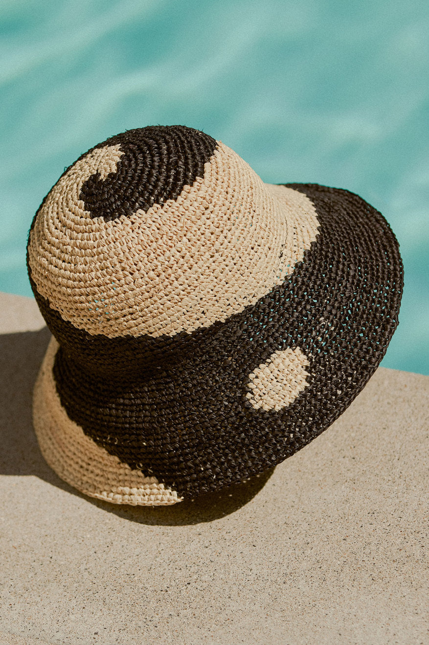 Redding Straw Bucket Hat - Whitecap/Black