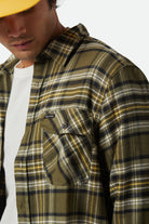 Men's Bowery L/S Flannel in the color Ivy Green/Olive Surplus/Black - Additional Fit View