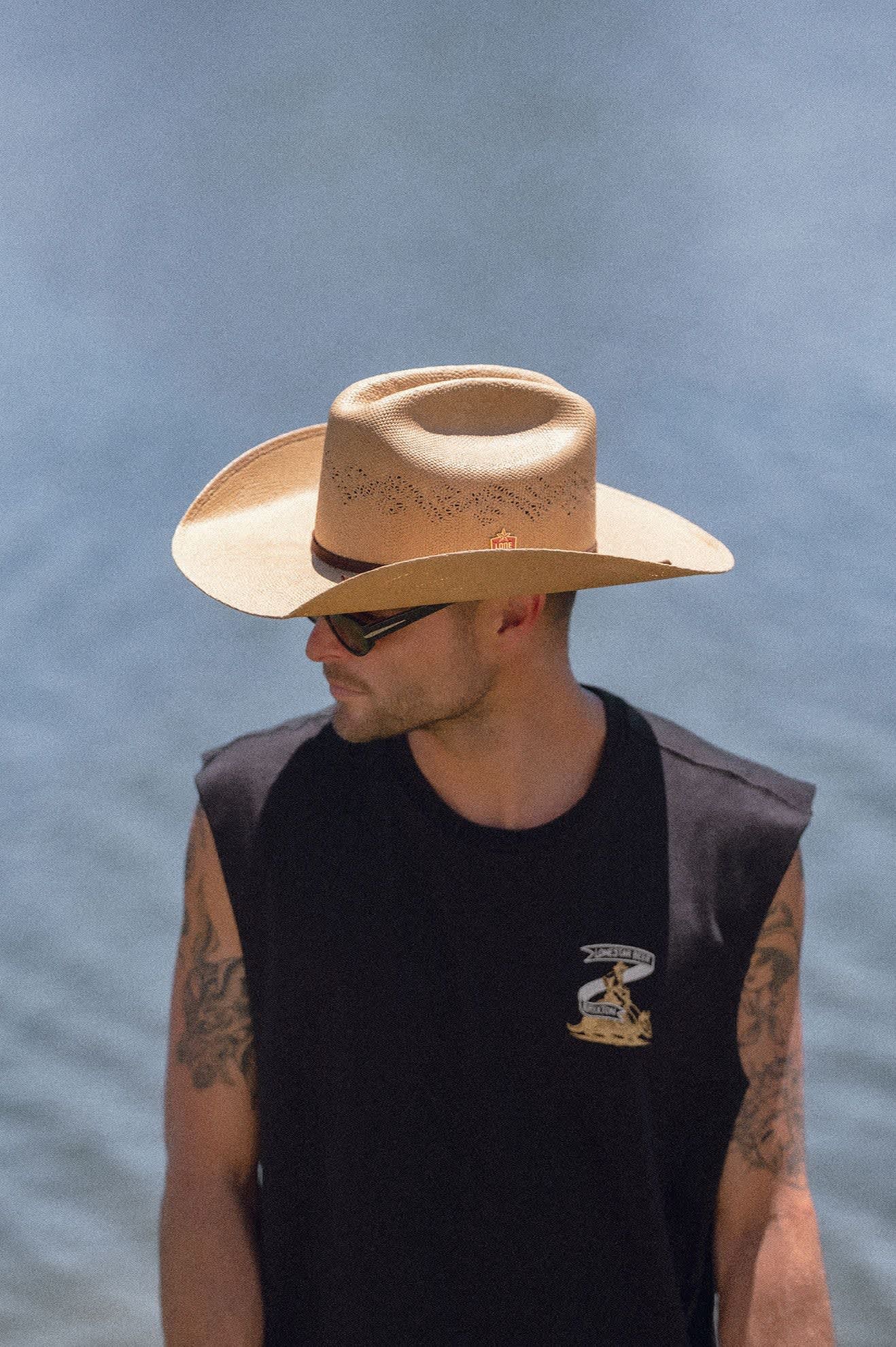 Men's Lone Star Armadillo Muscle T-Shirt in the color Black - Men's Lifestyle image