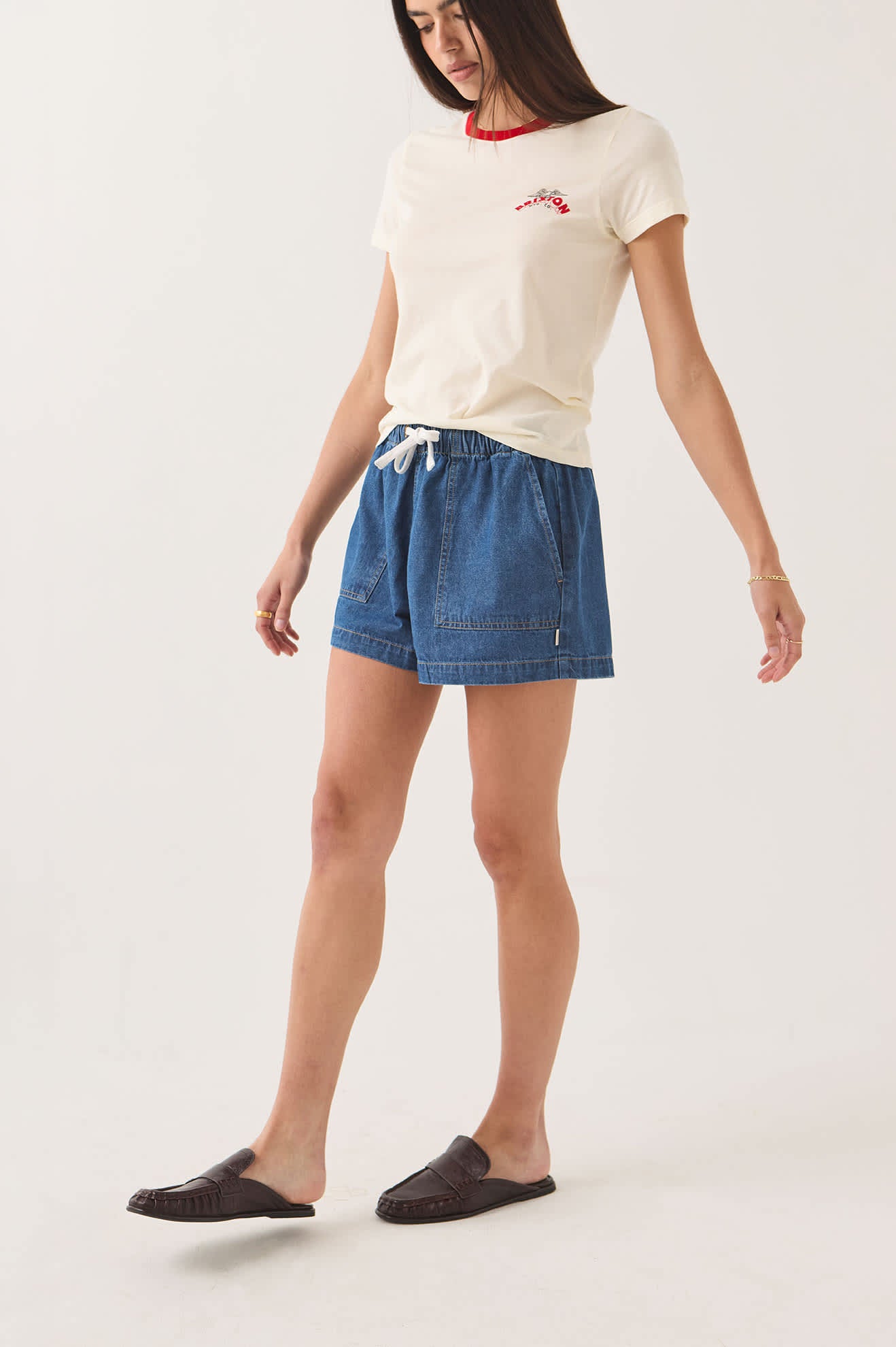Women's Everyday Women's Short in the color Medium Chambray - Women's Side View
