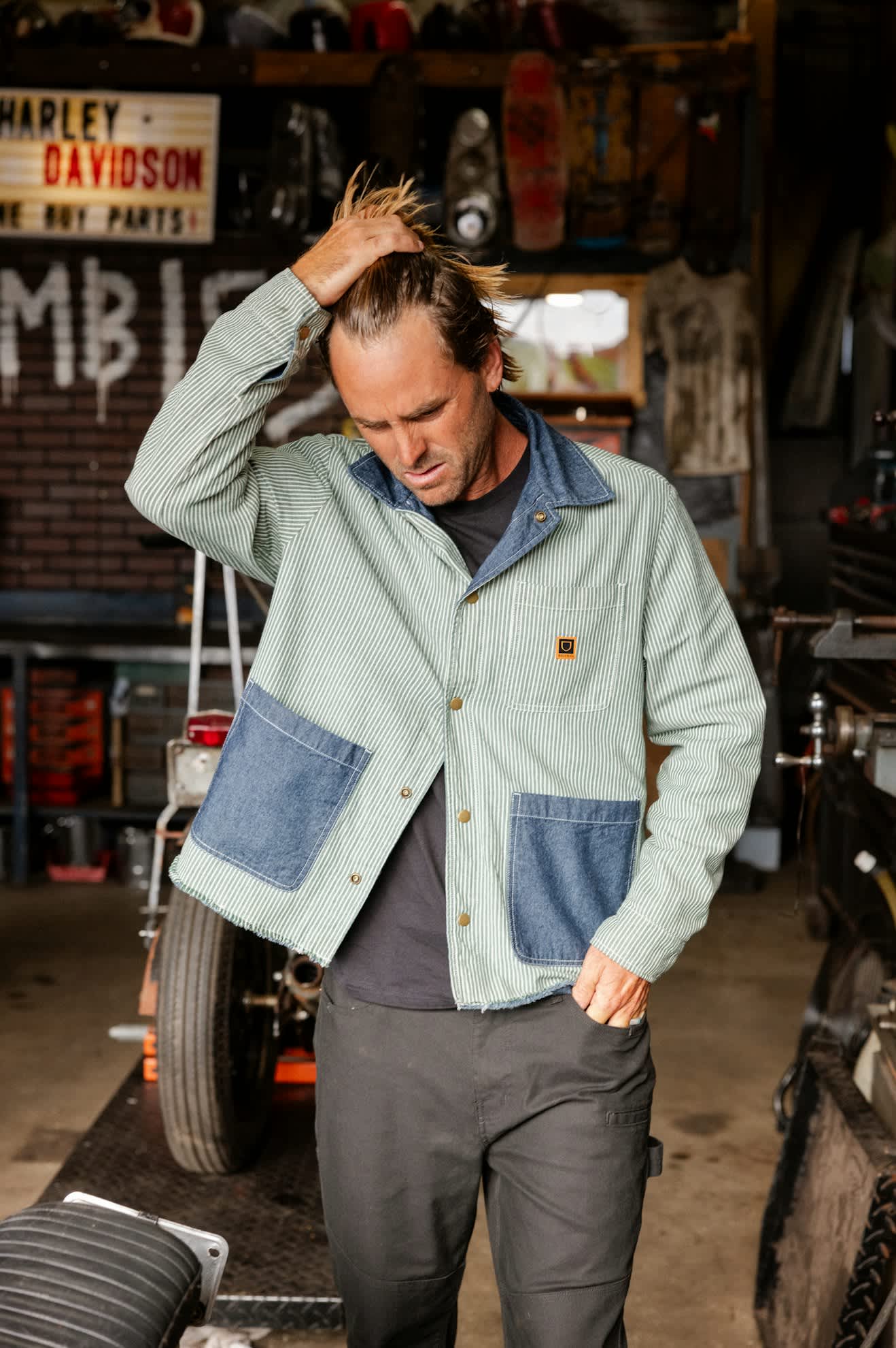 Men's Assembly Reversible Chore Jacket in Indigo/Pine Needle