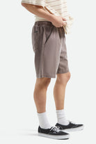 Men's Everyday Vintage Wash Short in the color Chocolate - Additional Fit image