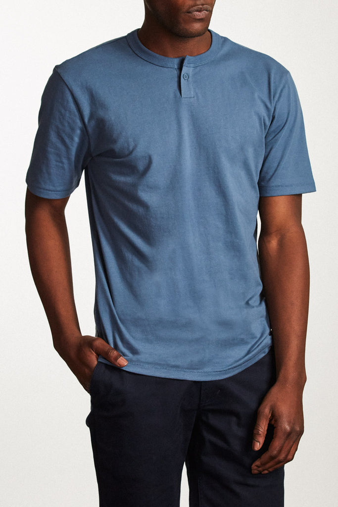 Brixton Basic S/S Henley - Dusty Blue