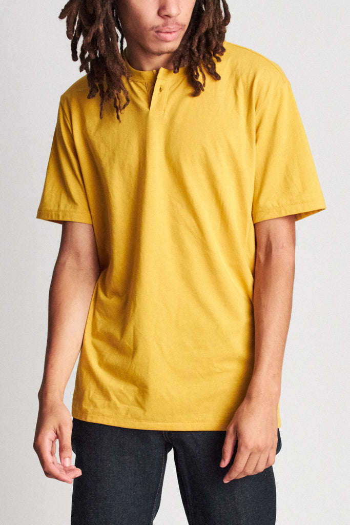 Brixton Basic S/S Henley - Nugget Gold